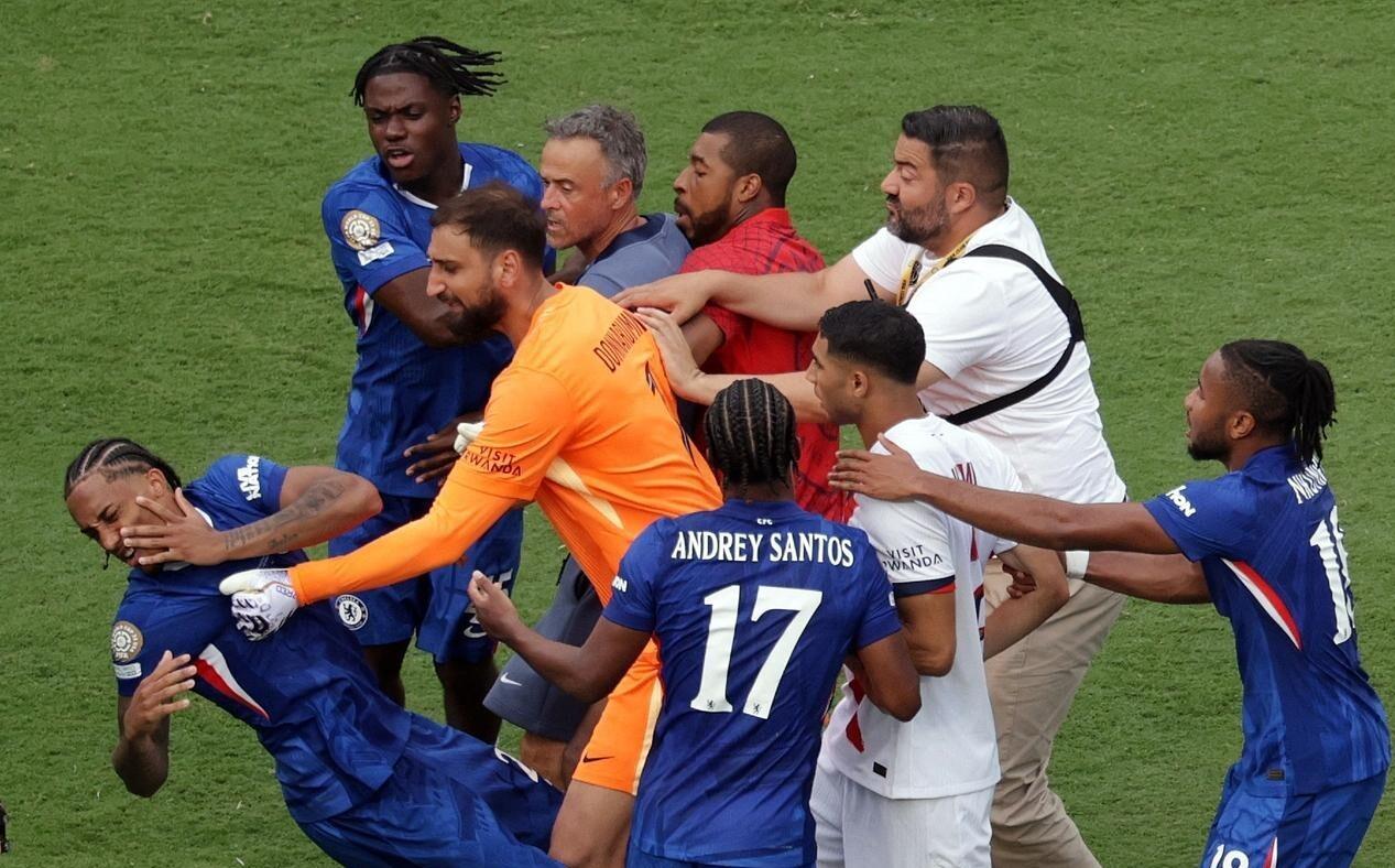 爱游戏中国官网-凯恩意外战胜切尔西，比赛规则变更引爆全场！的简单介绍