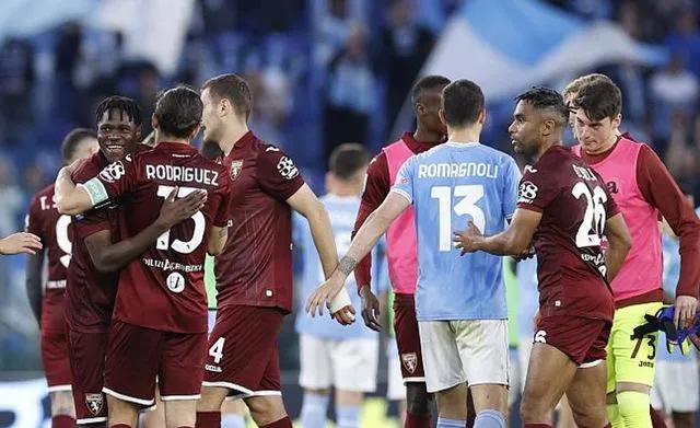 爱游戏体育-Ning意外战胜尤文图斯，比赛规则变更引爆全场！的简单介绍