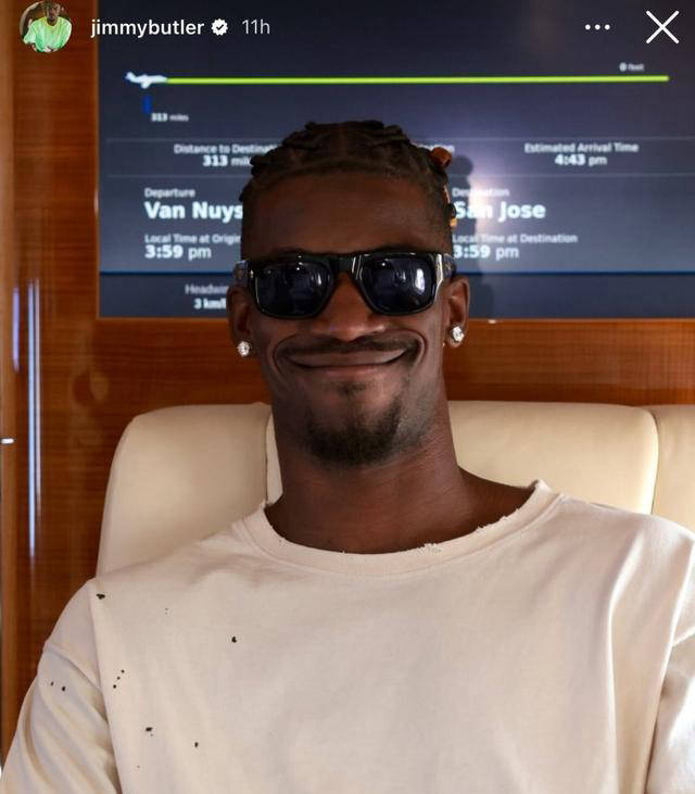 爱游戏官网入口-巴特勒迎来二十赛季出色发挥，塞尔维亚队观众热烈欢呼！